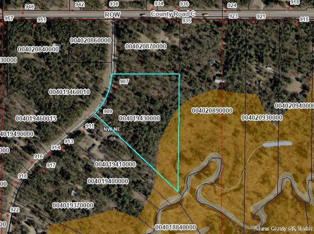 907 W Trout Valley Road, Hancock, WI 54943