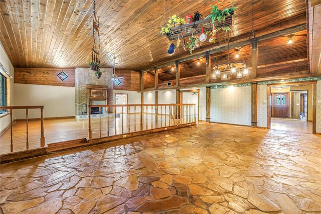 10657 DEL PRADO DRIVE E, Largo, FL 33774