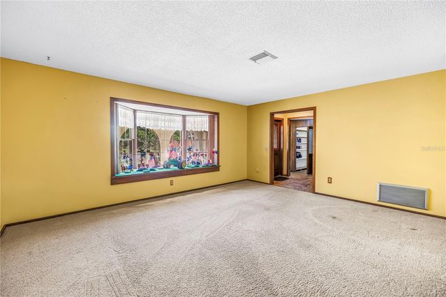 10657 DEL PRADO DRIVE E, Largo, FL 33774