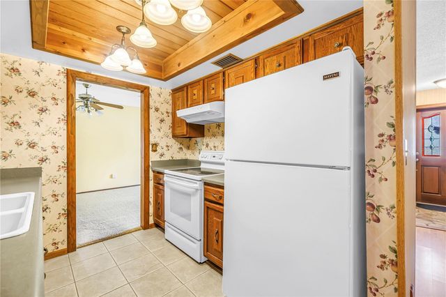 10657 DEL PRADO DRIVE E, Largo, FL 33774