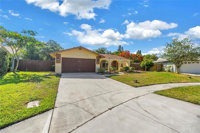 10657 DEL PRADO DRIVE E, Largo, FL 33774