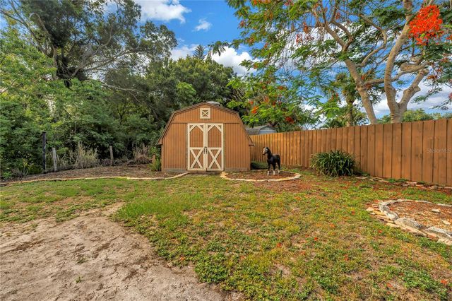 10657 DEL PRADO DRIVE E, Largo, FL 33774