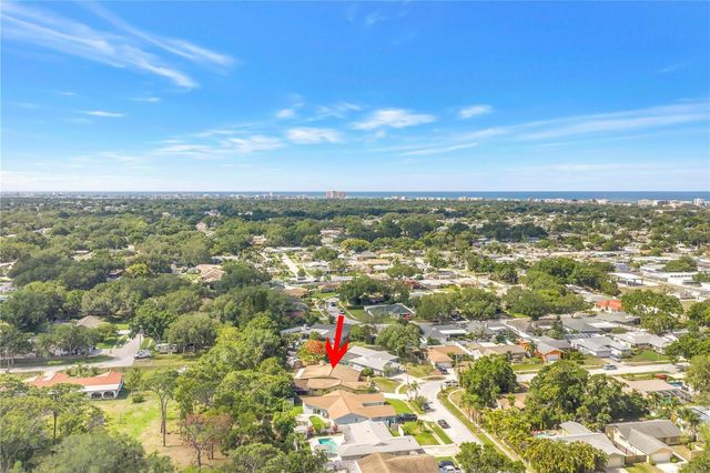 10657 DEL PRADO DRIVE E, Largo, FL 33774