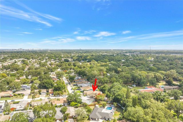 10657 DEL PRADO DRIVE E, Largo, FL 33774