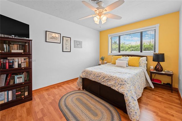 224 NW 19th St, Homestead, FL 33030