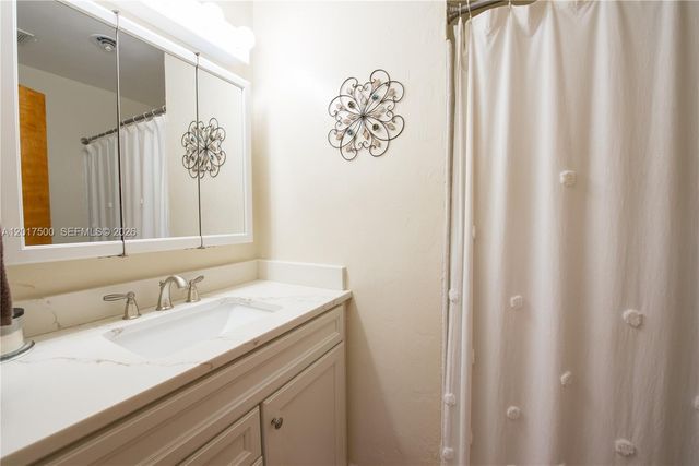 224 NW 19th St, Homestead, FL 33030