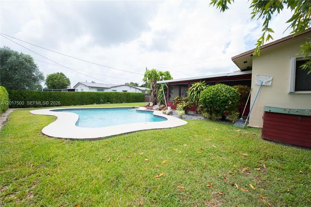224 NW 19th St, Homestead, FL 33030