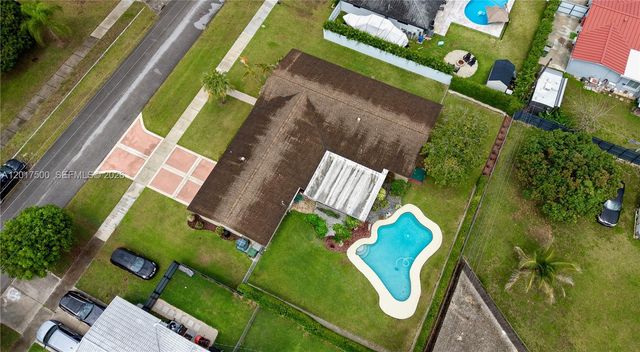 224 NW 19th St, Homestead, FL 33030