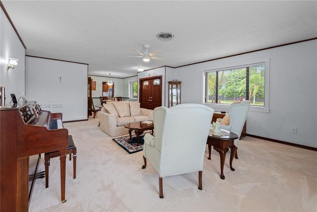 224 NW 19th St, Homestead, FL 33030