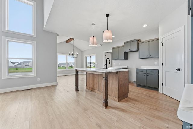 1176 Arthur Heights Drive, Fort Wayne, IN 46818