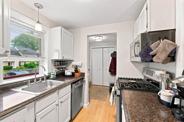 12 Vinton Drive, Concord, NH 03303