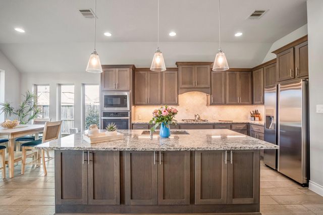6914 Red Oak Drive, Katy, TX 77493