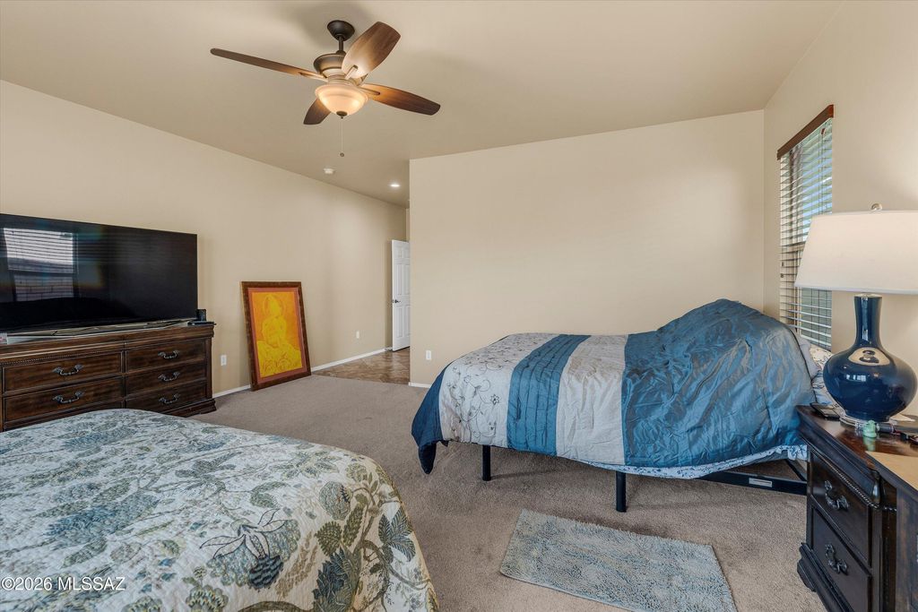 Image 22 of property listing at 11556 N Adobe Village Place, Marana, AZ 85658