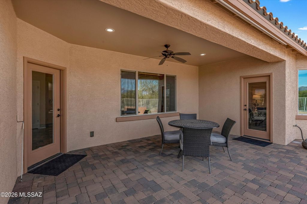 Image 36 of property listing at 11556 N Adobe Village Place, Marana, AZ 85658