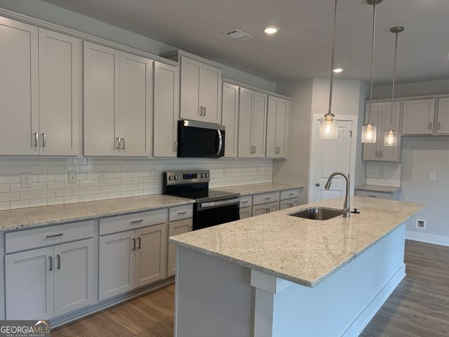 93 Maple Trail, Dawsonville, GA 30534