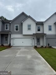 93 Maple Trail, Dawsonville, GA 30534