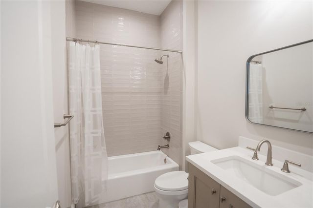 4402 W BEACH PARK DRIVE, Tampa, FL 33609