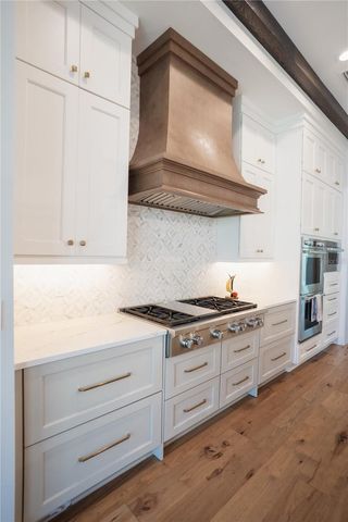 4402 W BEACH PARK DRIVE, Tampa, FL 33609