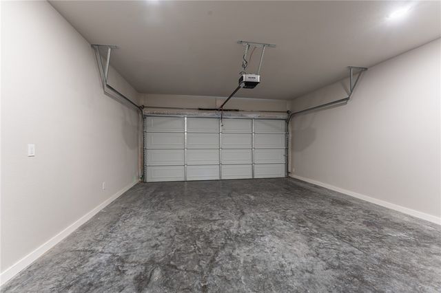 1315 S Van Buren Avenue, Fayetteville, AR 72701