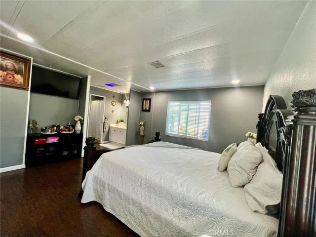 320 N Park Vista 20, Anaheim, CA 92806