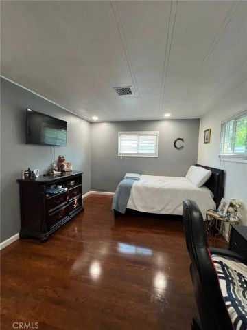 320 N Park Vista 20, Anaheim, CA 92806