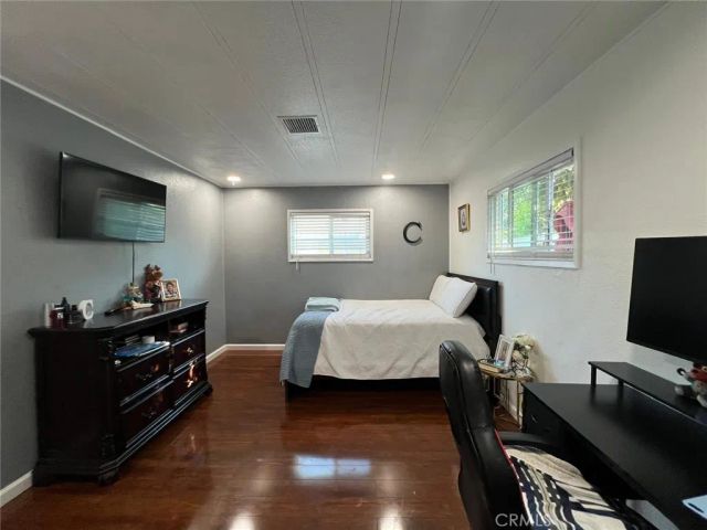320 N Park Vista 20, Anaheim, CA 92806