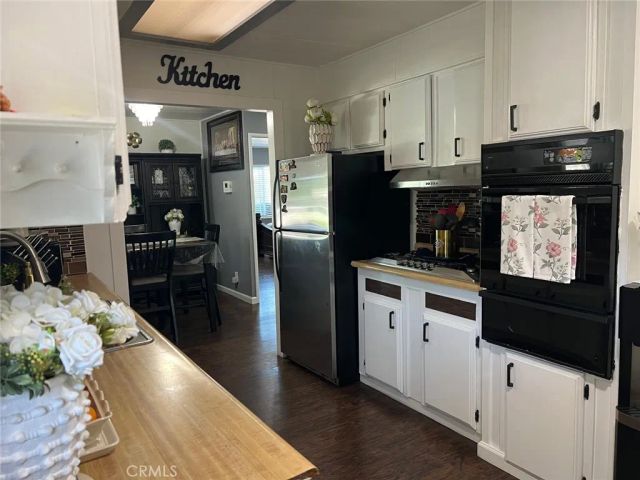320 N Park Vista 20, Anaheim, CA 92806