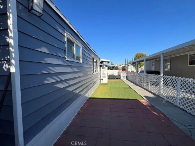 320 N Park Vista 20, Anaheim, CA 92806