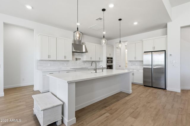 3812 W LODGE Drive, Laveen, AZ 85339