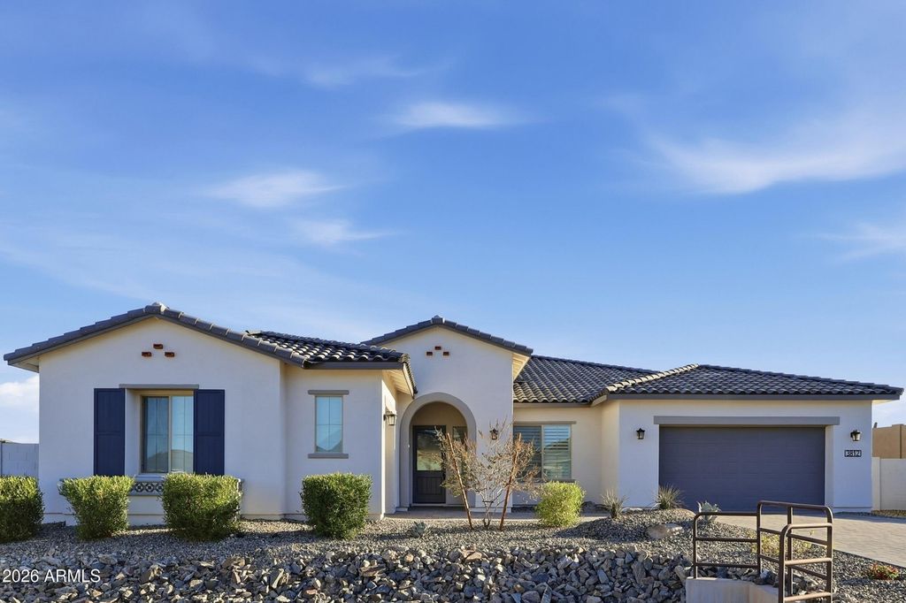 3812 W LODGE Drive, Laveen, AZ 85339