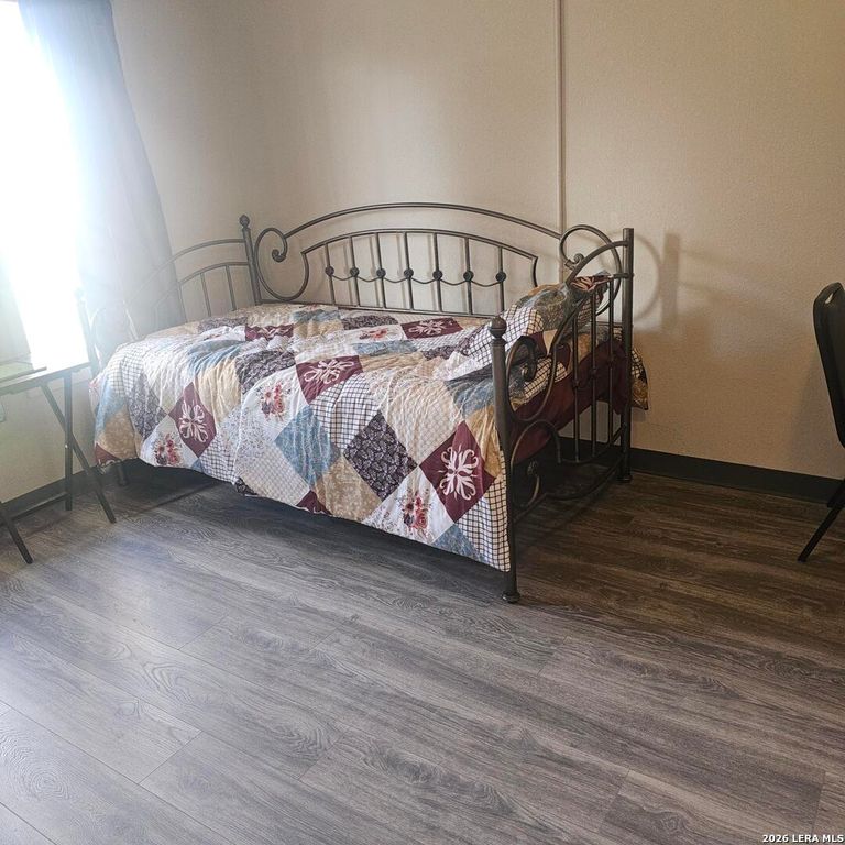 1211 Gladstone C, San Antonio, TX 78225