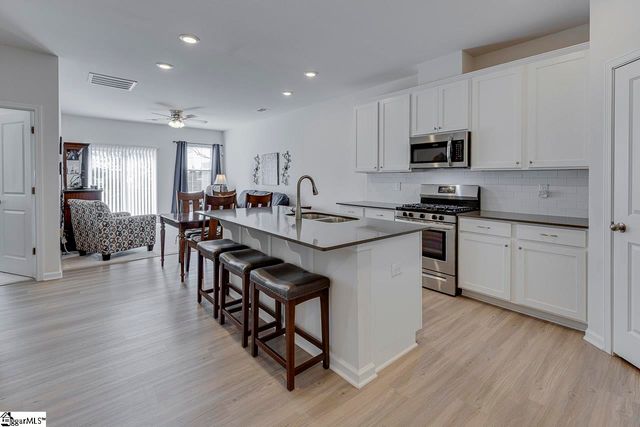 9 Table Mountain Trail, Greer, SC 29651