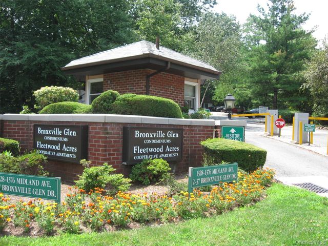 37 Bronxville Glen Drive Bldg 5 Bldg 5, Unit 1, Bronxville, NY 10708