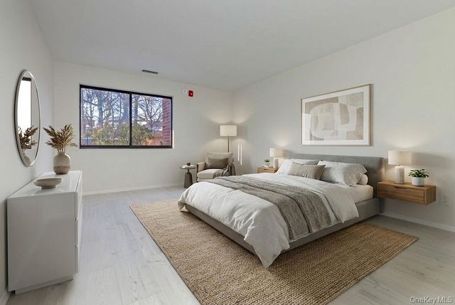 37 Bronxville Glen Drive Bldg 5 Bldg 5, Unit 1, Bronxville, NY 10708