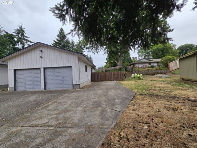 2213 Ne 129TH Ave, Vancouver, WA 98684