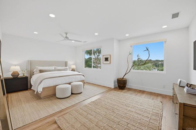 6711 Follette Street, Carlsbad, CA 92011