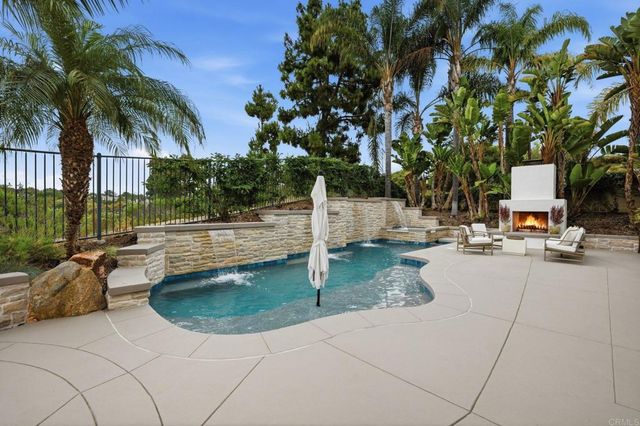 6711 Follette Street, Carlsbad, CA 92011