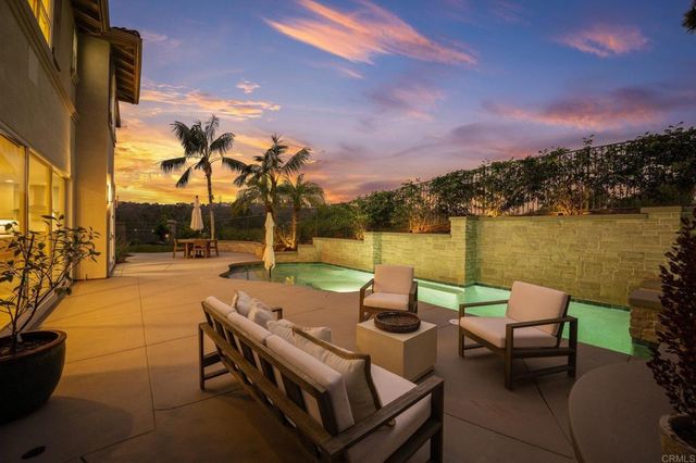 6711 Follette Street, Carlsbad, CA 92011
