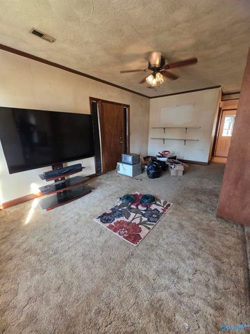 2902 Alhambra Circle SW, Huntsville, AL 35805