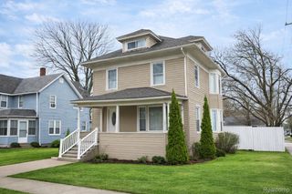 101 N Johnson Street, Pontiac, MI 48341