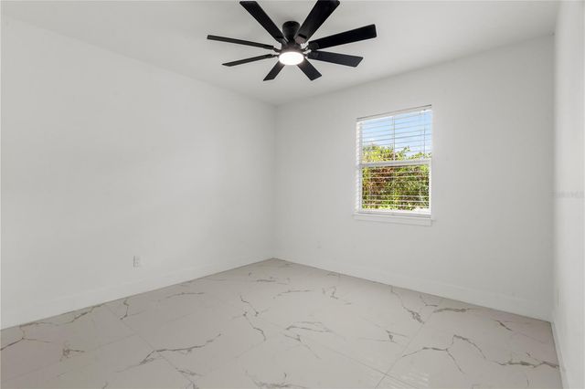 4112 W WALLACE AVENUE, Tampa, FL 33611