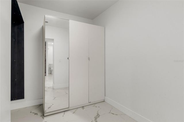 4112 W WALLACE AVENUE, Tampa, FL 33611