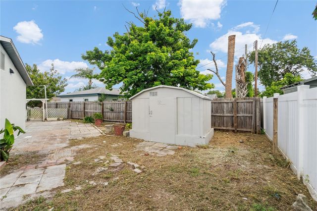 4112 W WALLACE AVENUE, Tampa, FL 33611