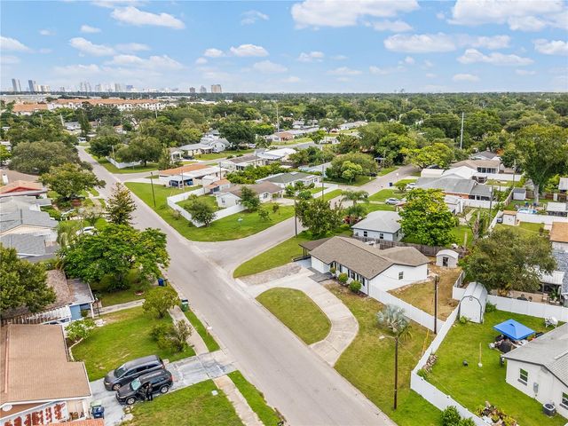 4112 W WALLACE AVENUE, Tampa, FL 33611