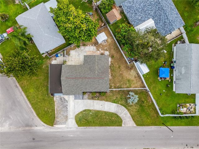 4112 W WALLACE AVENUE, Tampa, FL 33611