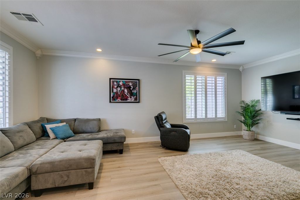 653 Bighorn Creek Street, Henderson, NV 89002 — photo 4
