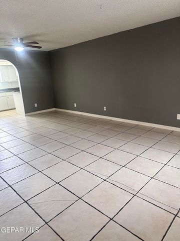 6700 Escondido Drive G6, El Paso, TX 79912