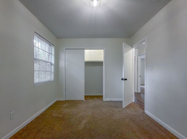 307 Sweetbriar Drive, Tallahassee, FL 32312