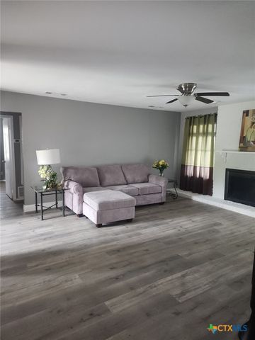 2410 Buttercup Circle, Killeen, TX 76542