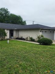 2410 Buttercup Circle, Killeen, TX 76542